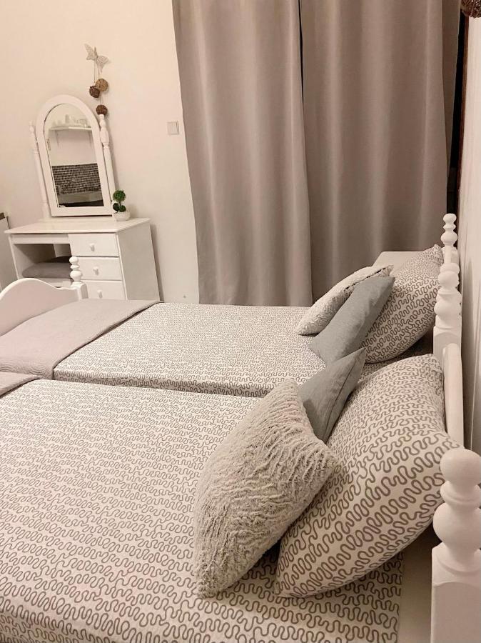 Elena'S Guest House A Paphos ภายนอก รูปภาพ